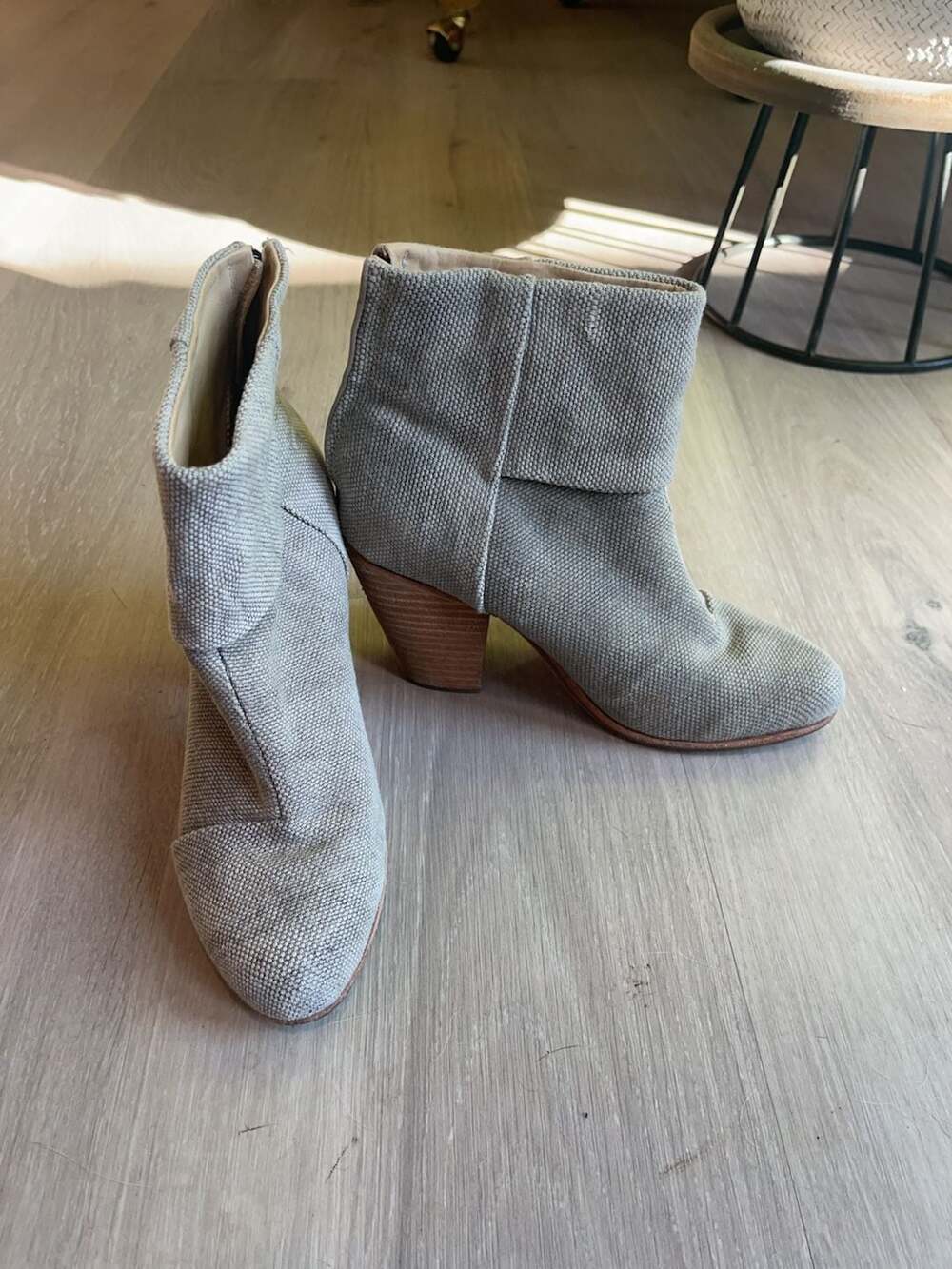 Rag & Bone Classic Newbury Canvas Ankle Booties Size 8